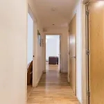 Spacious 2-bed Opposite Santry Park & 10 Min Away From Airport *